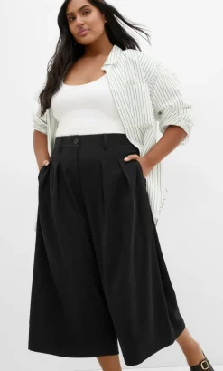 Abbie Crop Pant - black