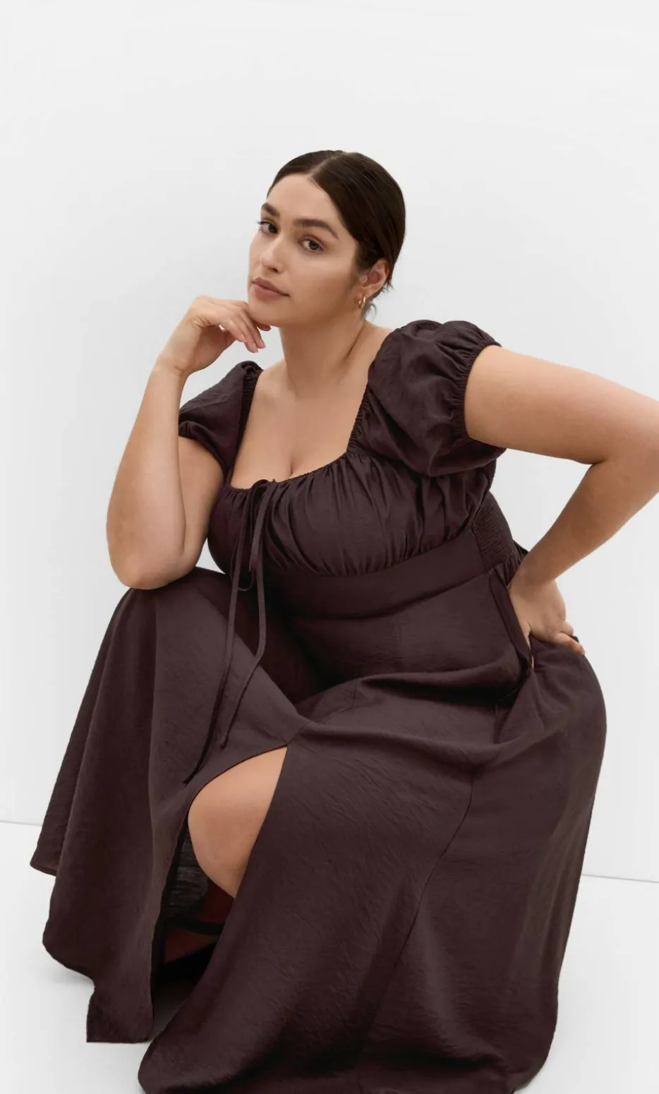 Abbigail Split Maxi Dress - chocolate