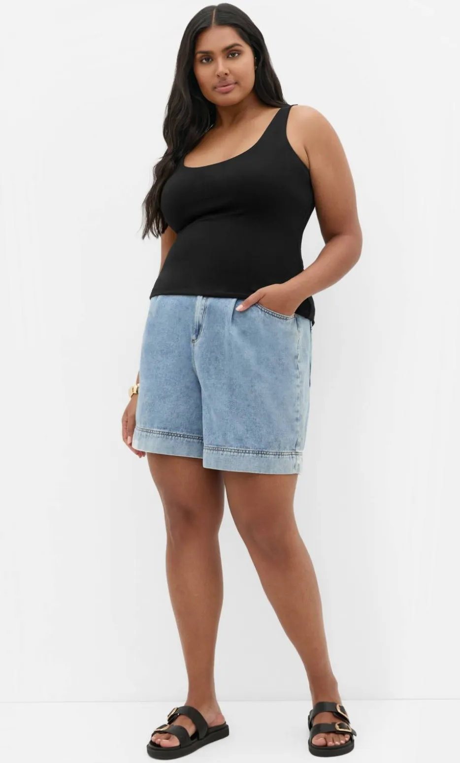 Amelia Scoop Neck Tank - black
