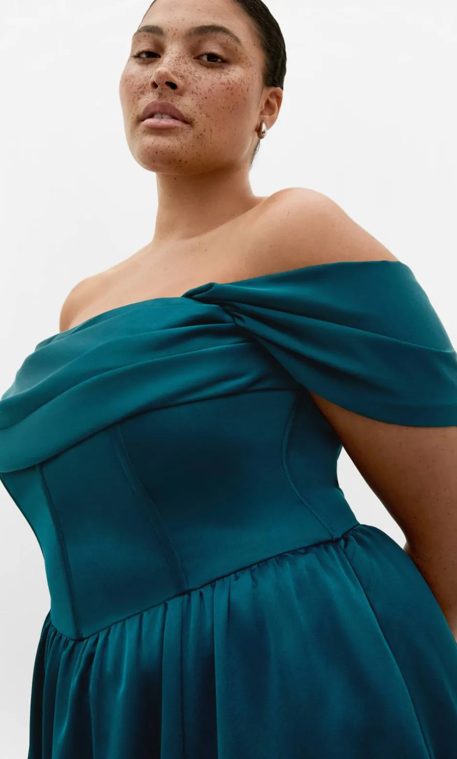 Angel Love Off Shoulder Maxi Dress - emerald