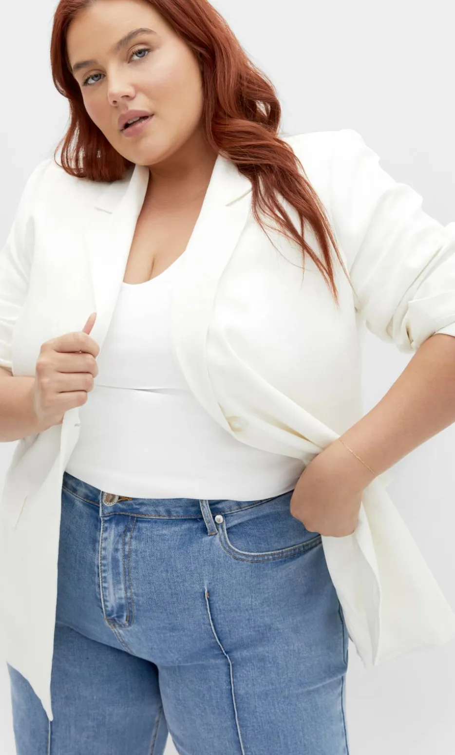 Anny V Neck Top - white