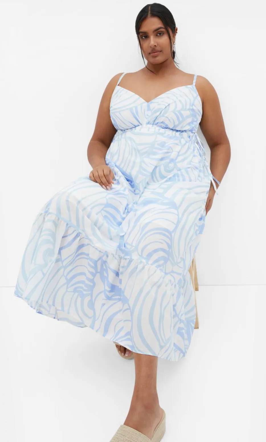 Ari Print Maxi Dress - blue print