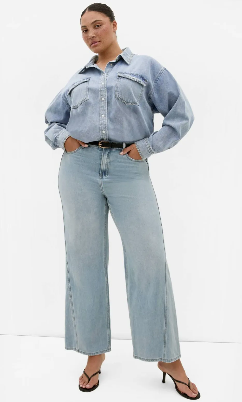 Avril Denim Shacket - light stone wash