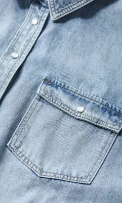 Avril Denim Shacket - light stone wash