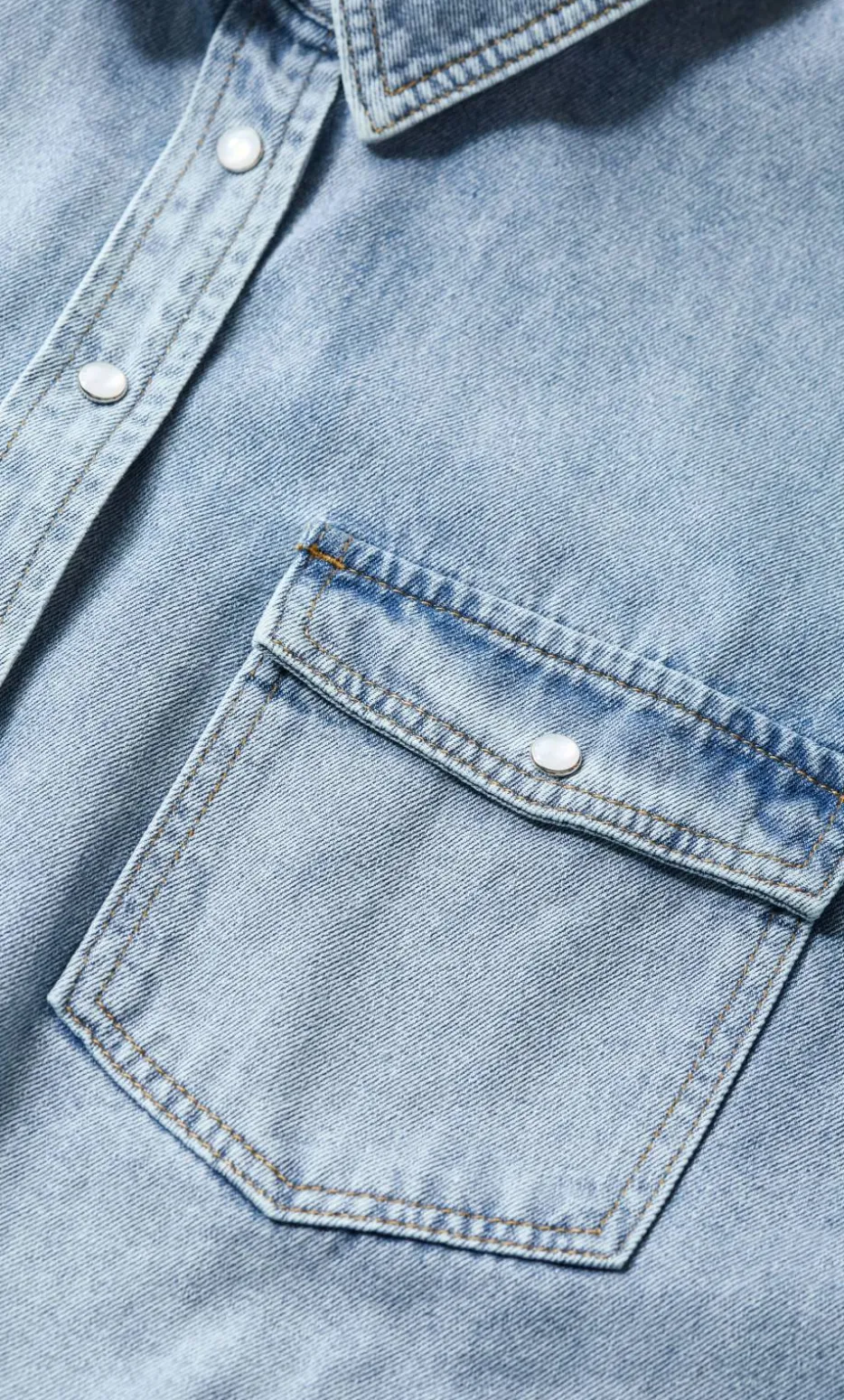 Avril Denim Shacket - light stone wash