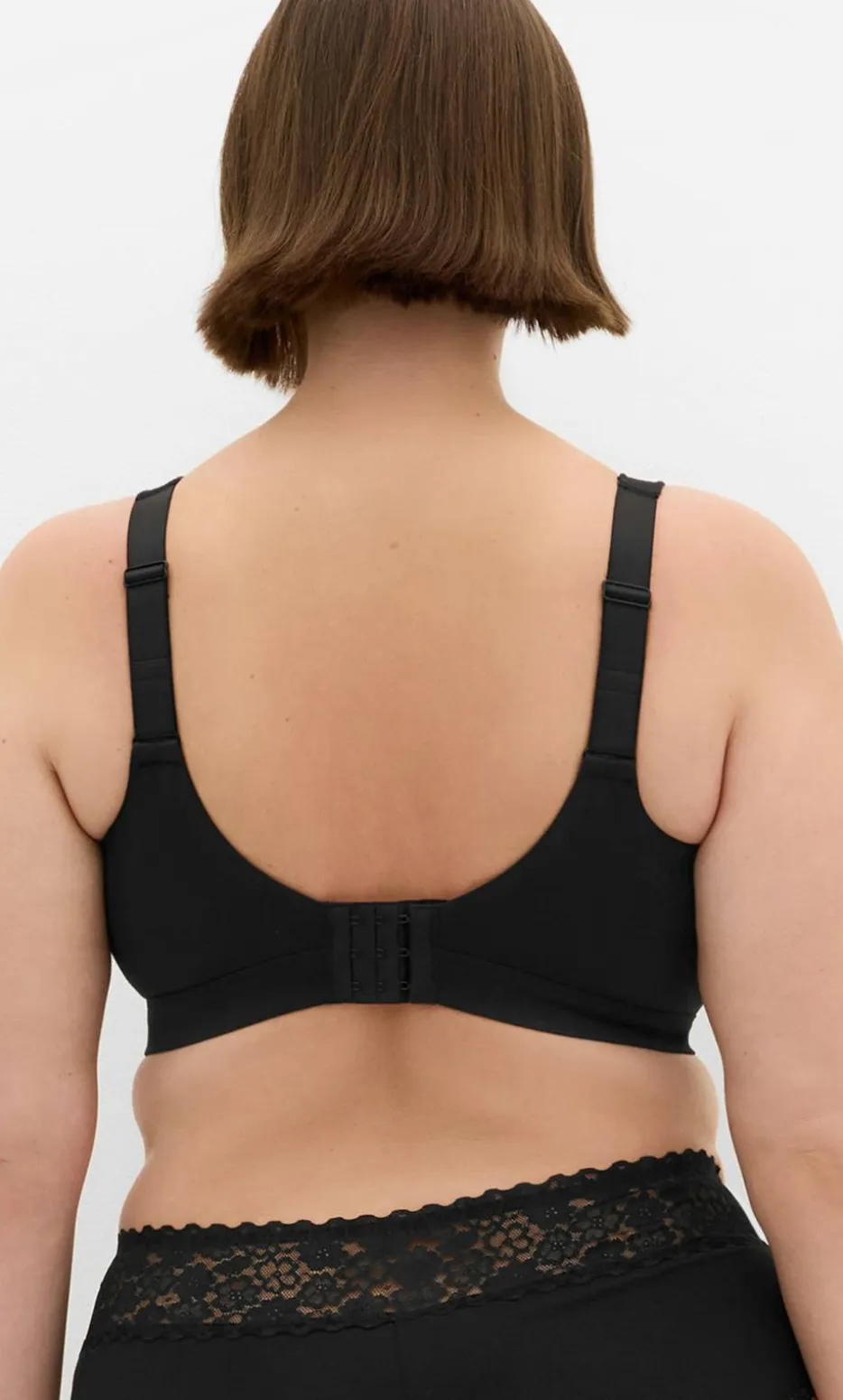 Bodycon Wireless Contour Bra - black