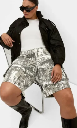 Camo Relaxed Cotton Cargo Jort - khaki wash