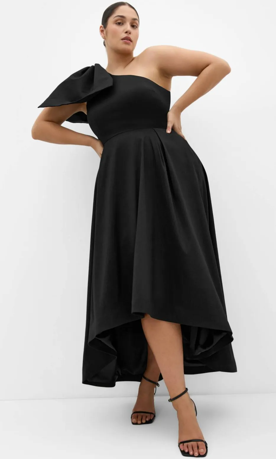 Captivate One Shoulder Maxi Dress - black