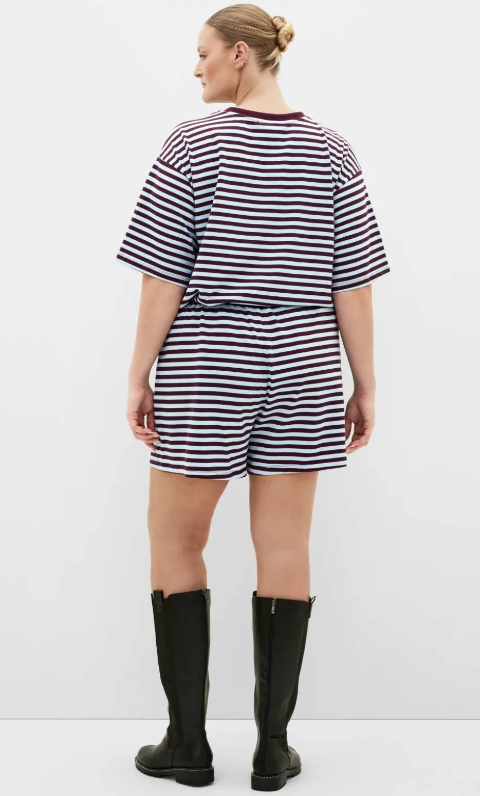 Claire Stripe Drawcord Short - sky blue