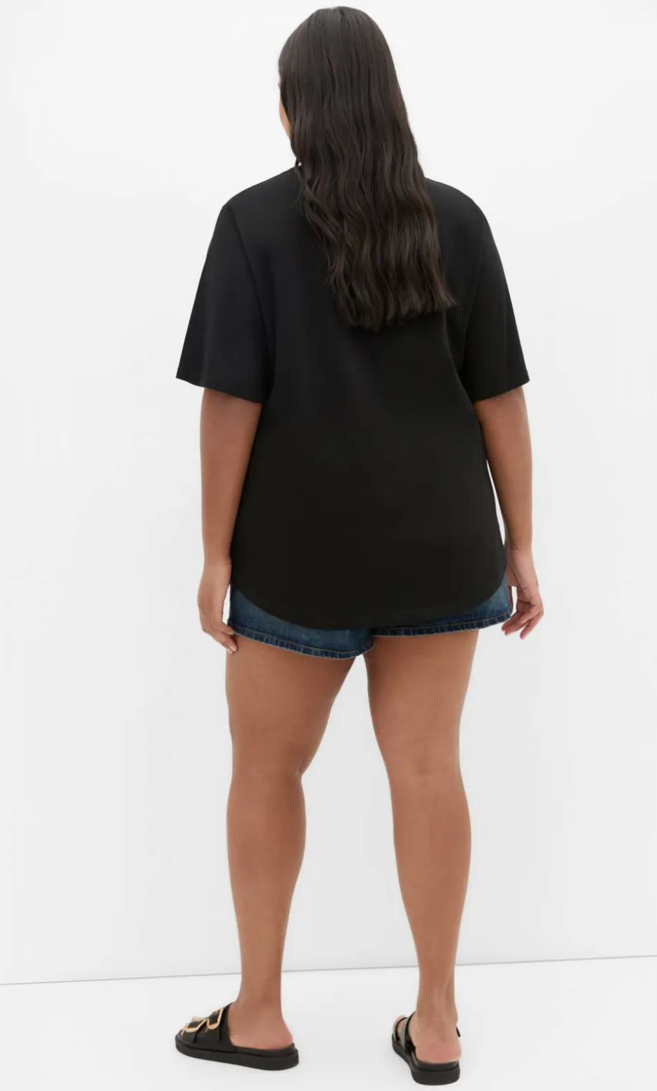 Curved Hem Grey Nightfall Tee - black