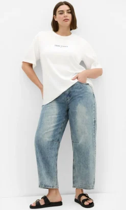 Curved Hem Soho Studio Cotton Tee - white
