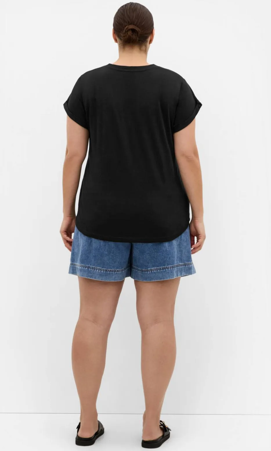 Davina Cotton Tee - black