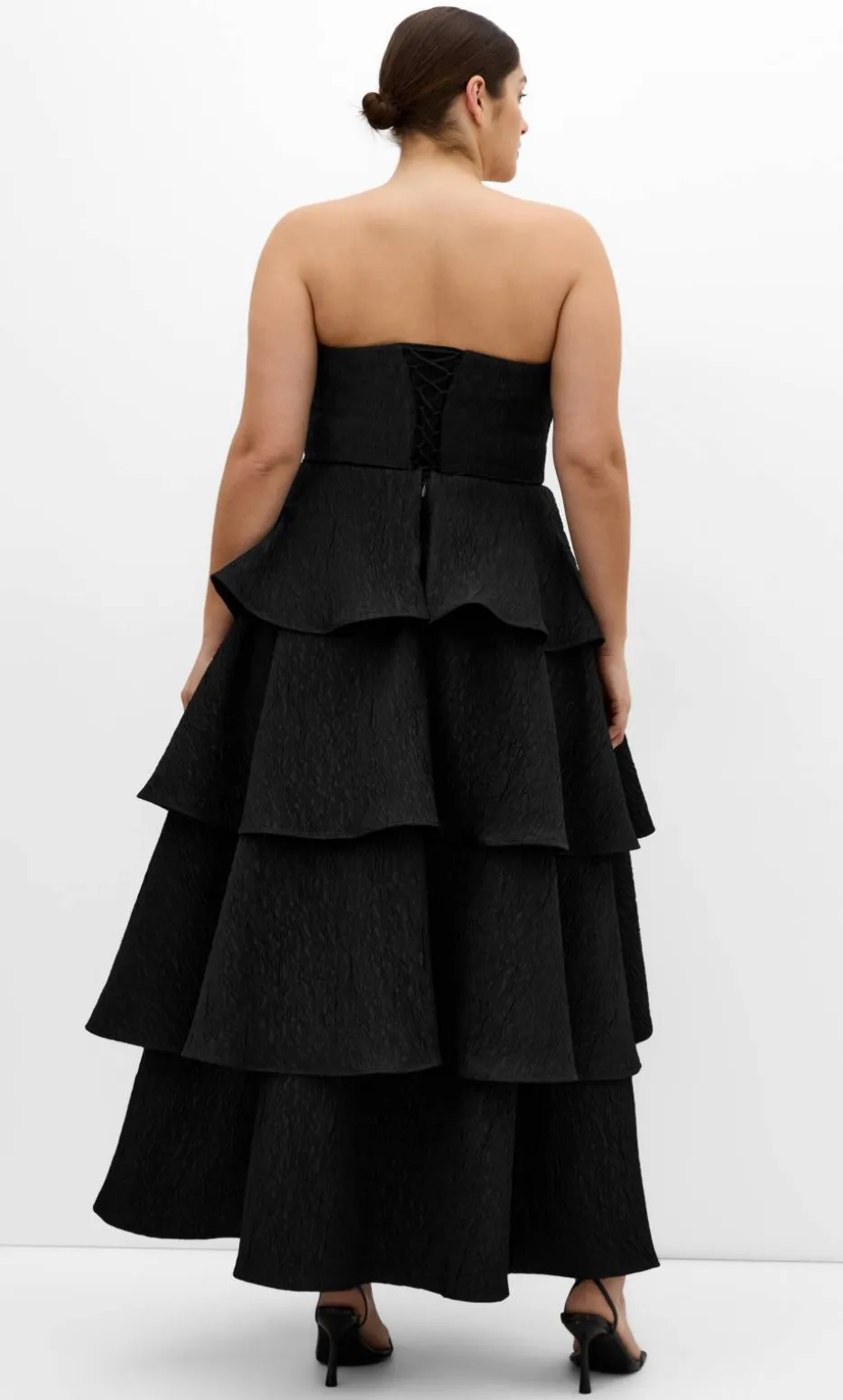 Elizabeth Tiered Frill Maxi Dress - black