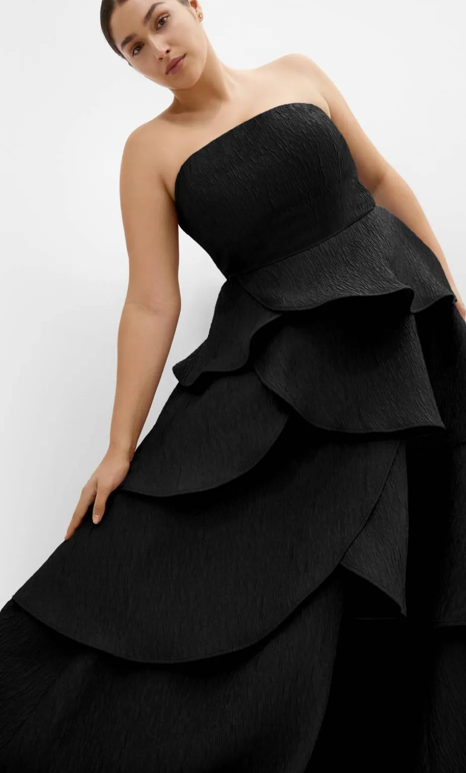 Elizabeth Tiered Frill Maxi Dress - black