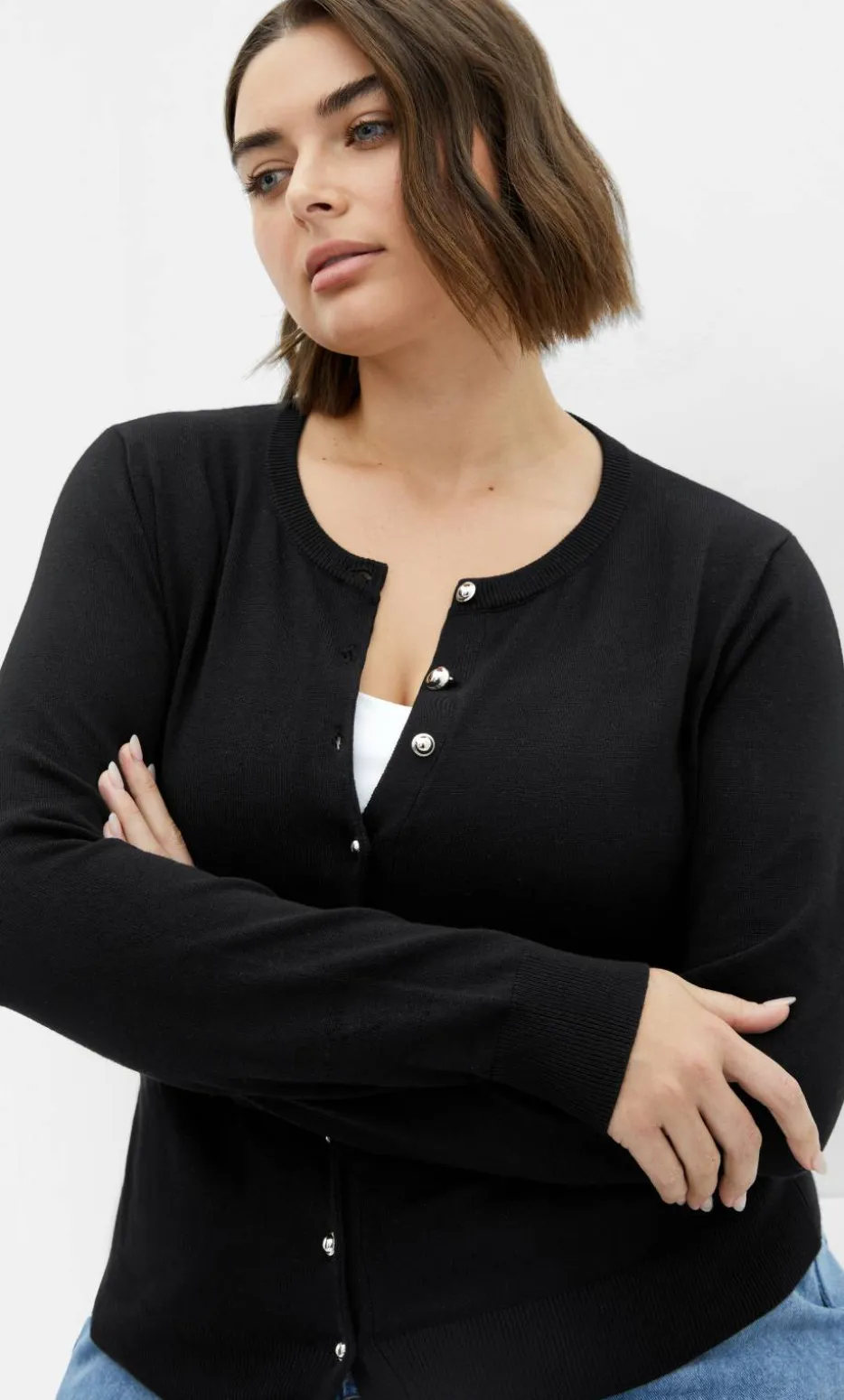 Ellie Crew Neck Knit Cardigan - black