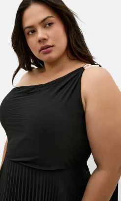 Eloura One Shoulder Pleat Maxi Dress - black