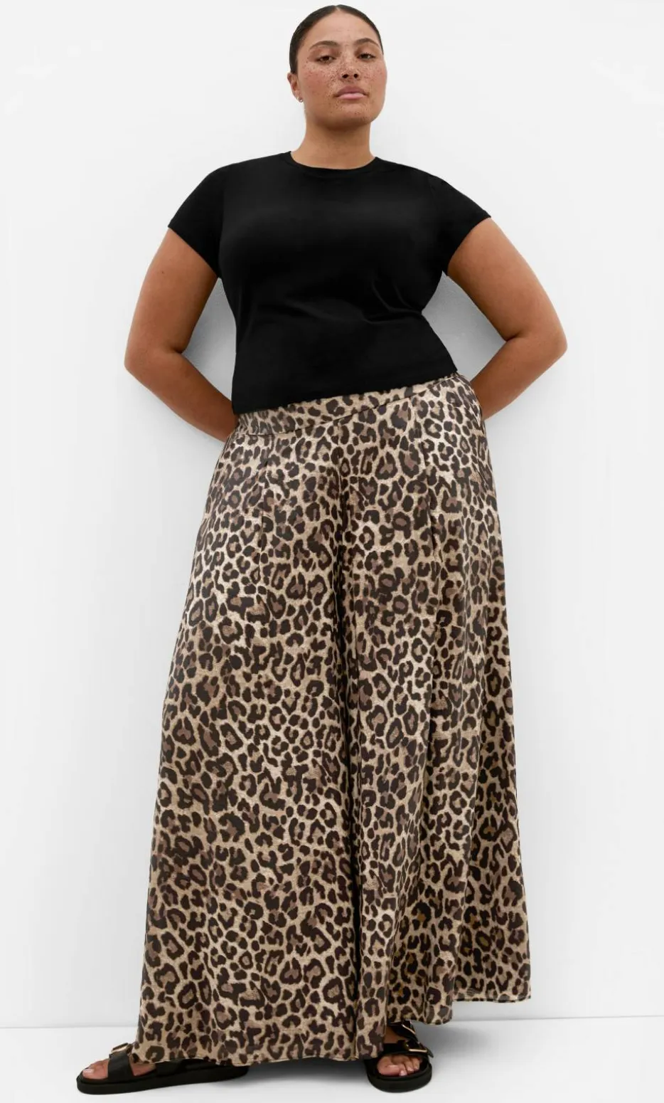 Elsie Leopard Print Wide Leg Pant - chocolate