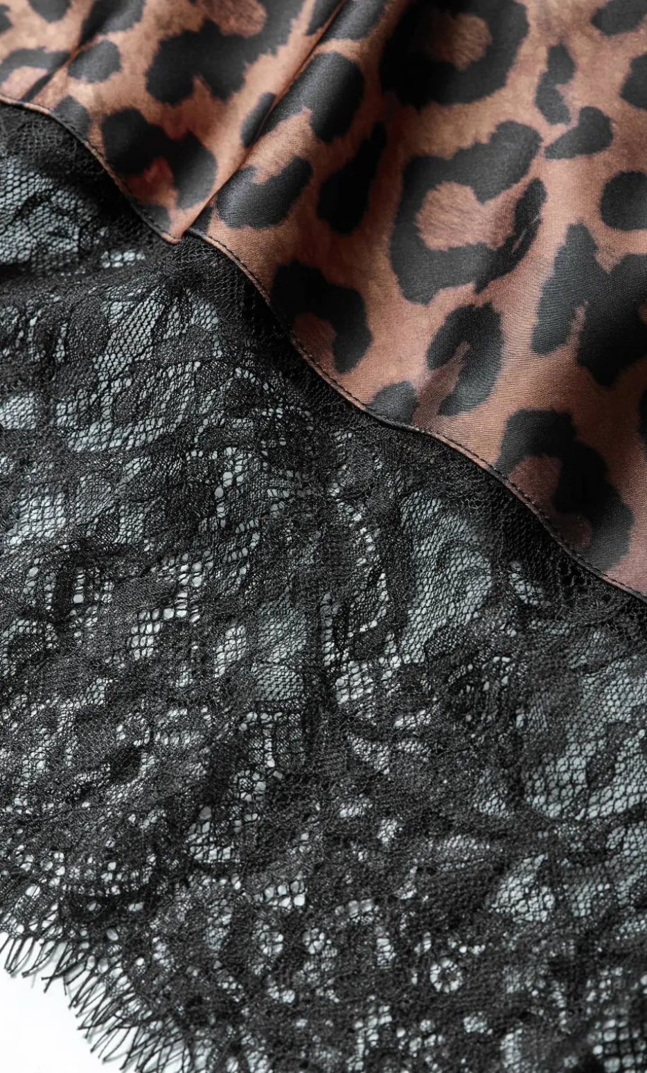Envious Leopard Print Lace Hem Skirt - chocolate