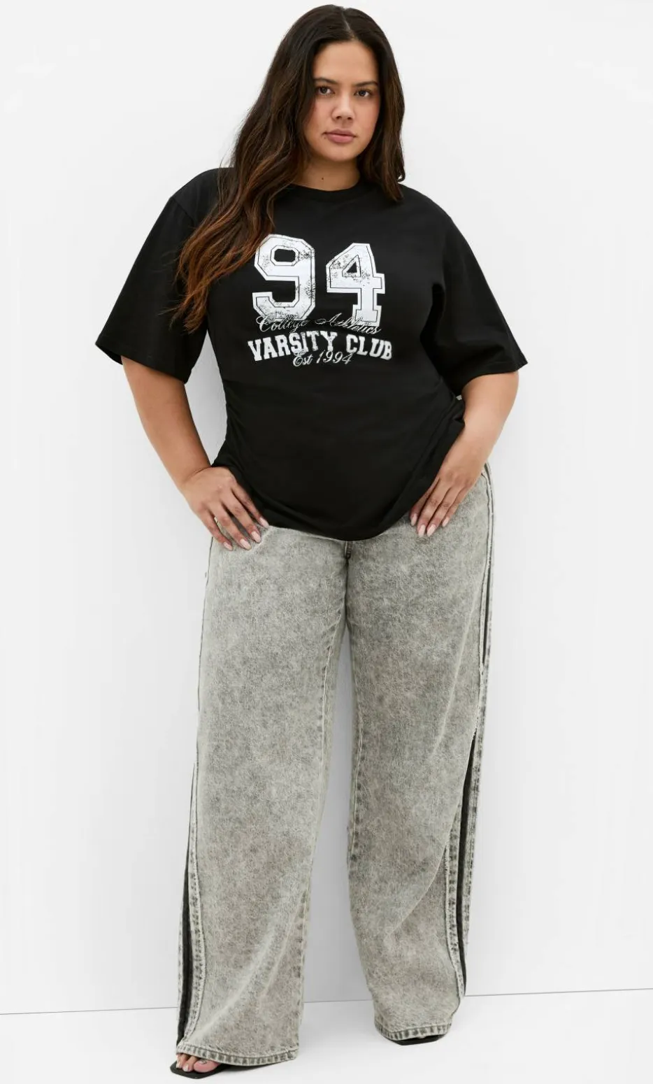 Graphic Cinched Cotton Tee - black