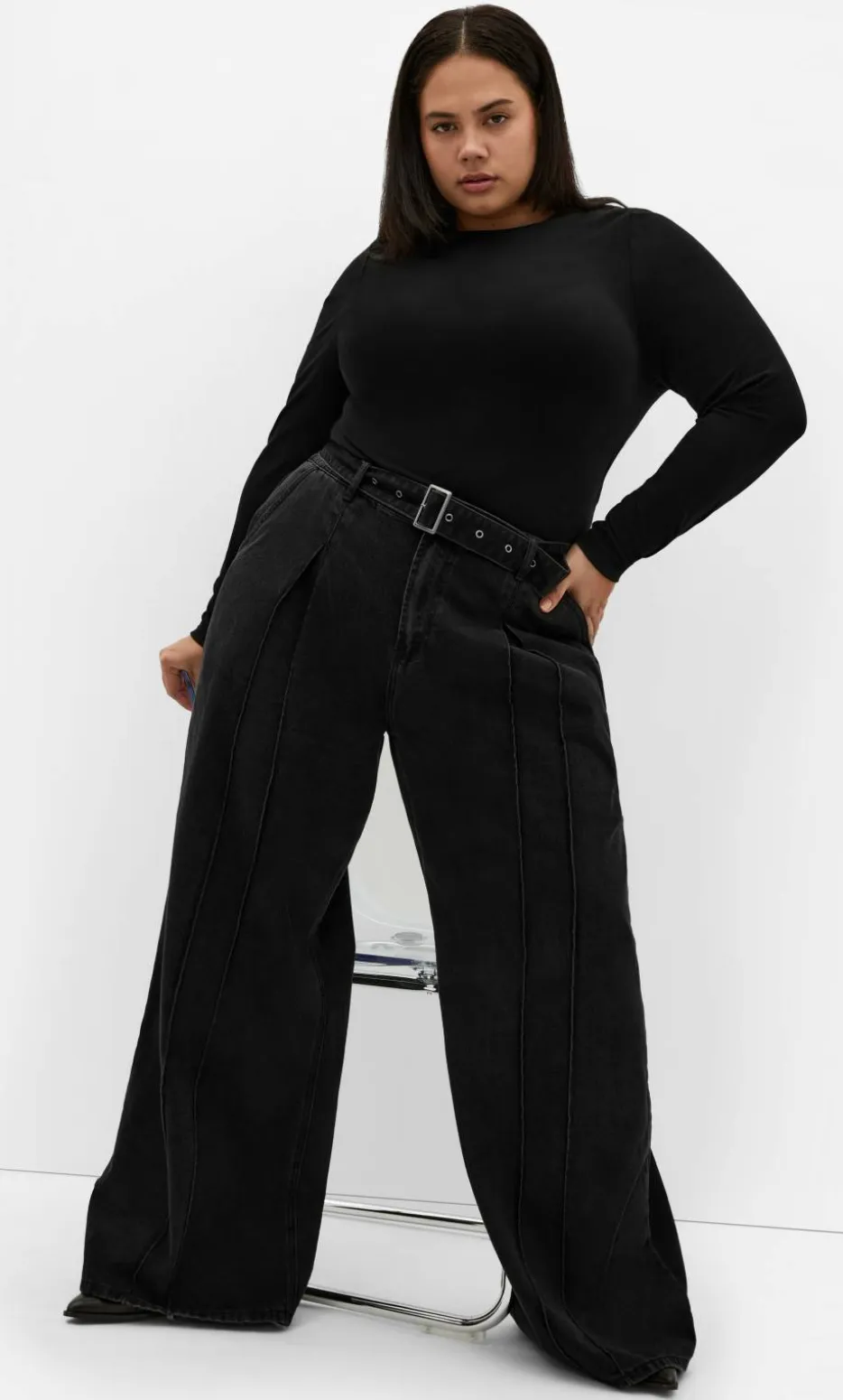 Harley Fit Bria Belted Wide Leg Jean - black wash