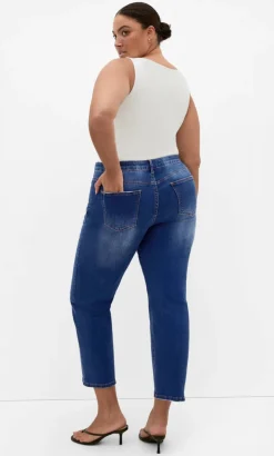 Harley Fit Dani Straight Leg Jean - mid wash