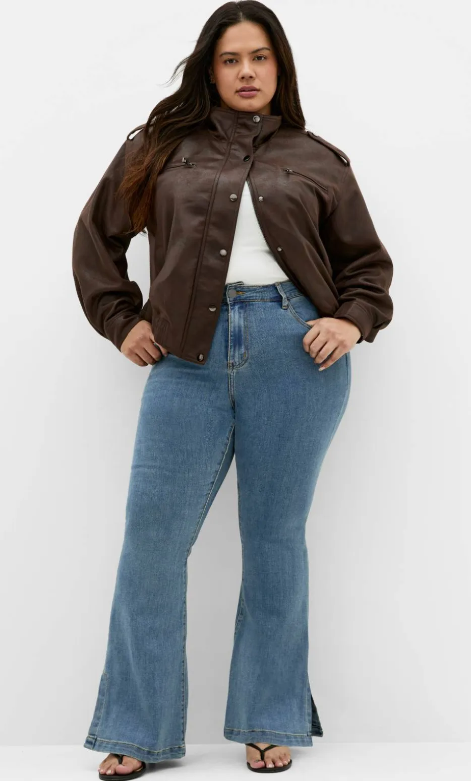 Harley Fit Side Split Flare Leg Jean - light wash