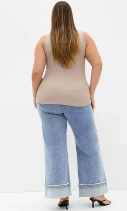 Harley Fit Turn Up Wide Leg Crop Jean - light wash