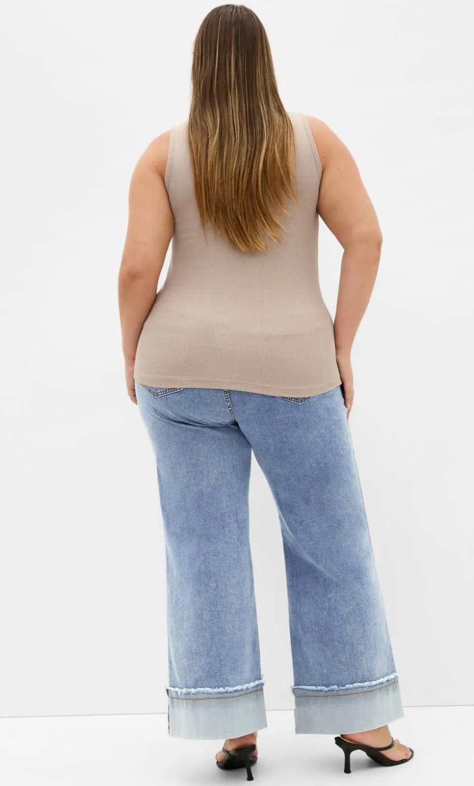 Harley Fit Turn Up Wide Leg Crop Jean - light wash