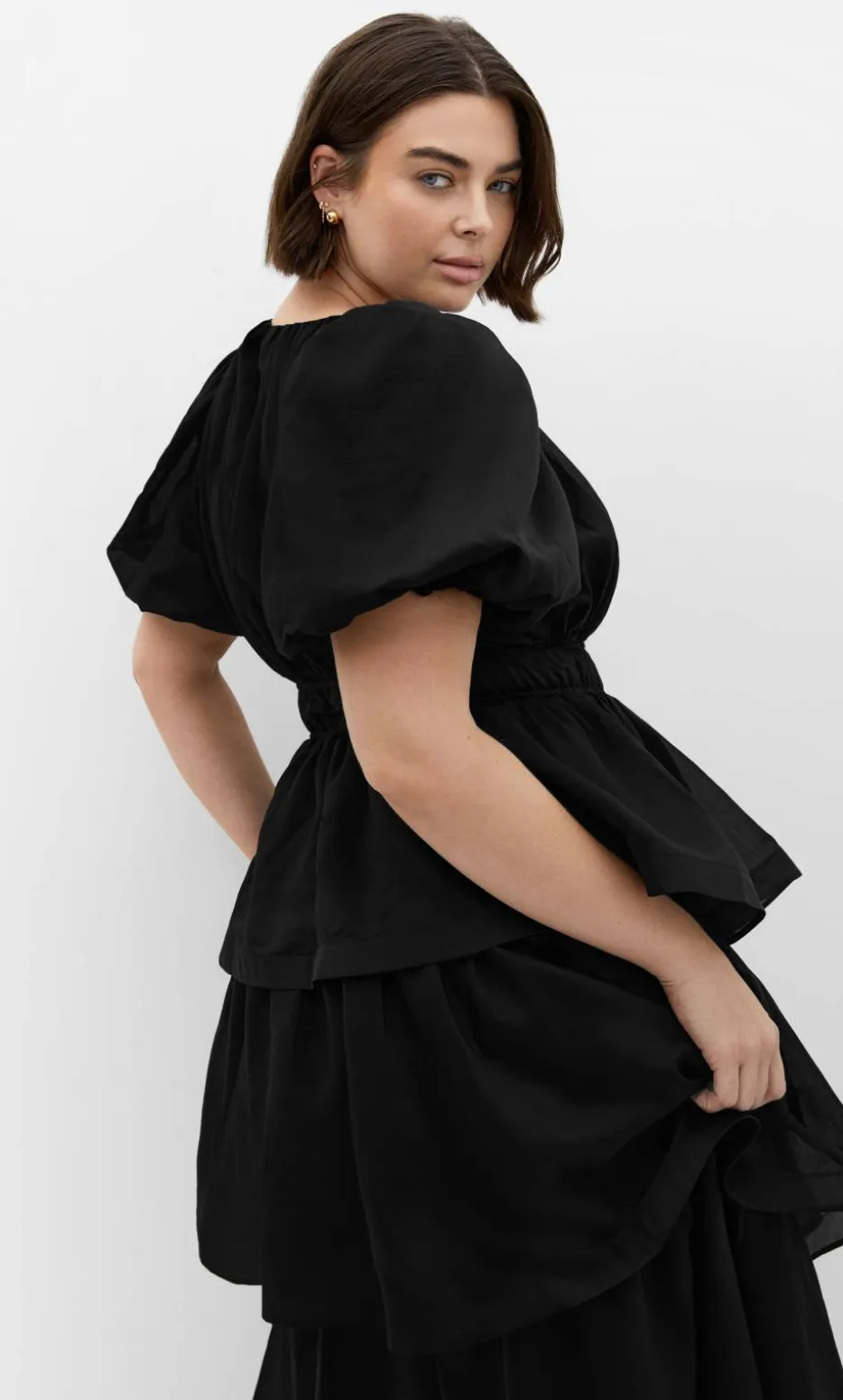 Heavenly Ruffle Maxi Dress - black