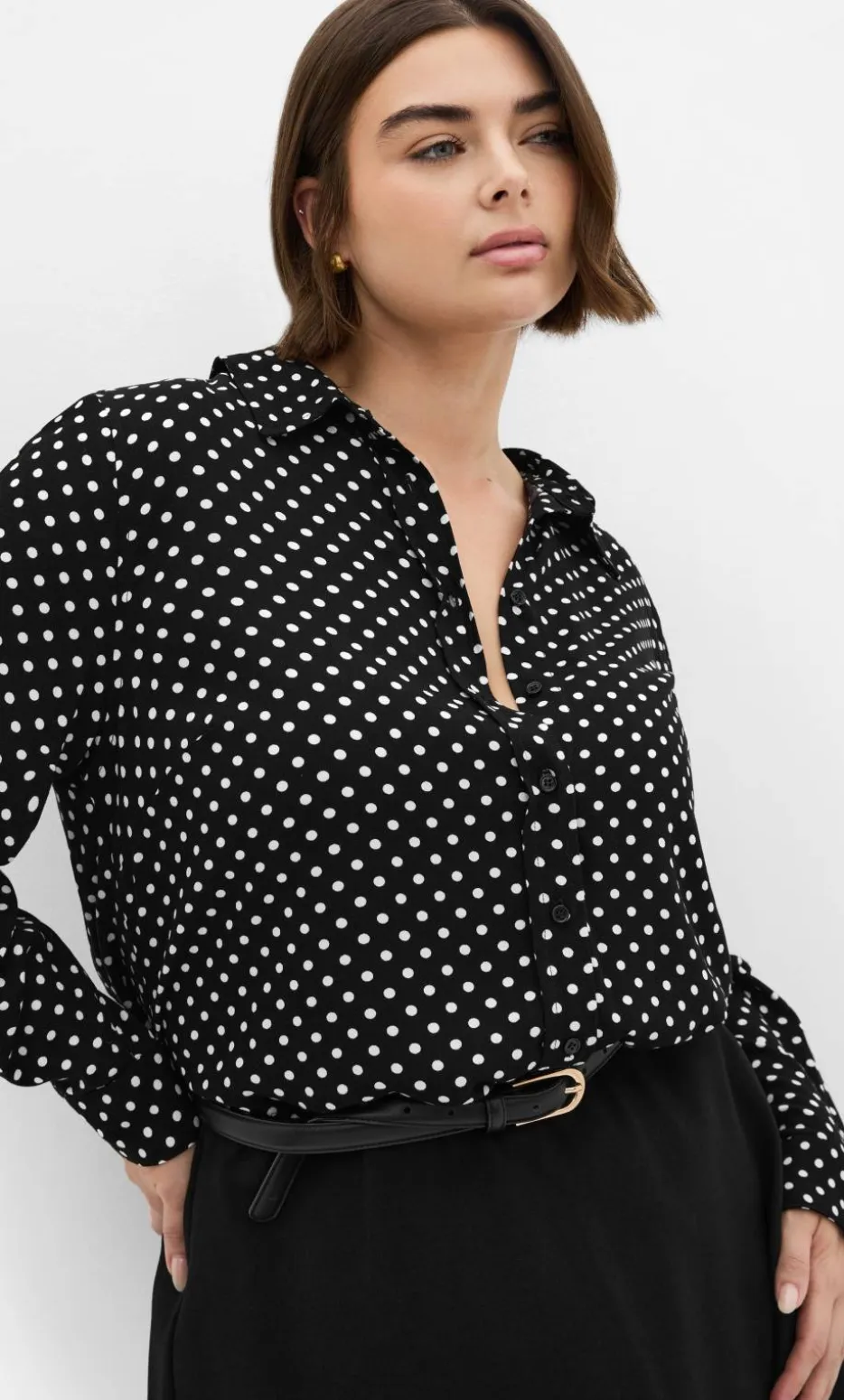 Hesper Mews Spot Shirt - black
