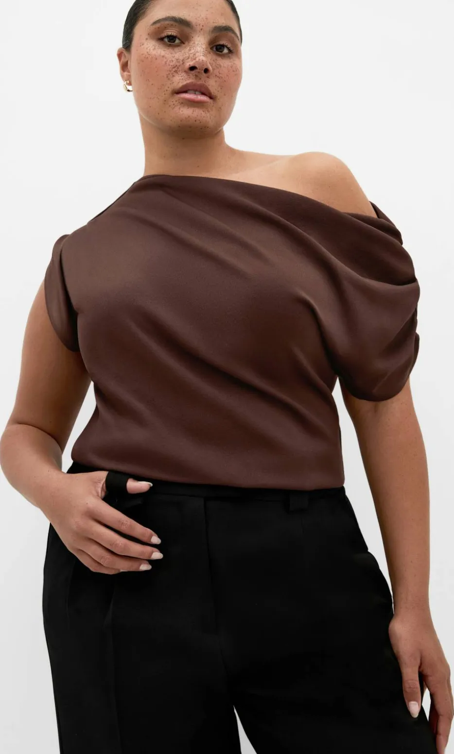 Imani Off Shoulder Top - chocolate