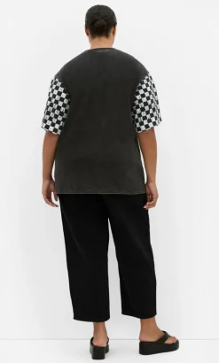 Ink & Essence Oversized Cotton Tee - black acid wash
