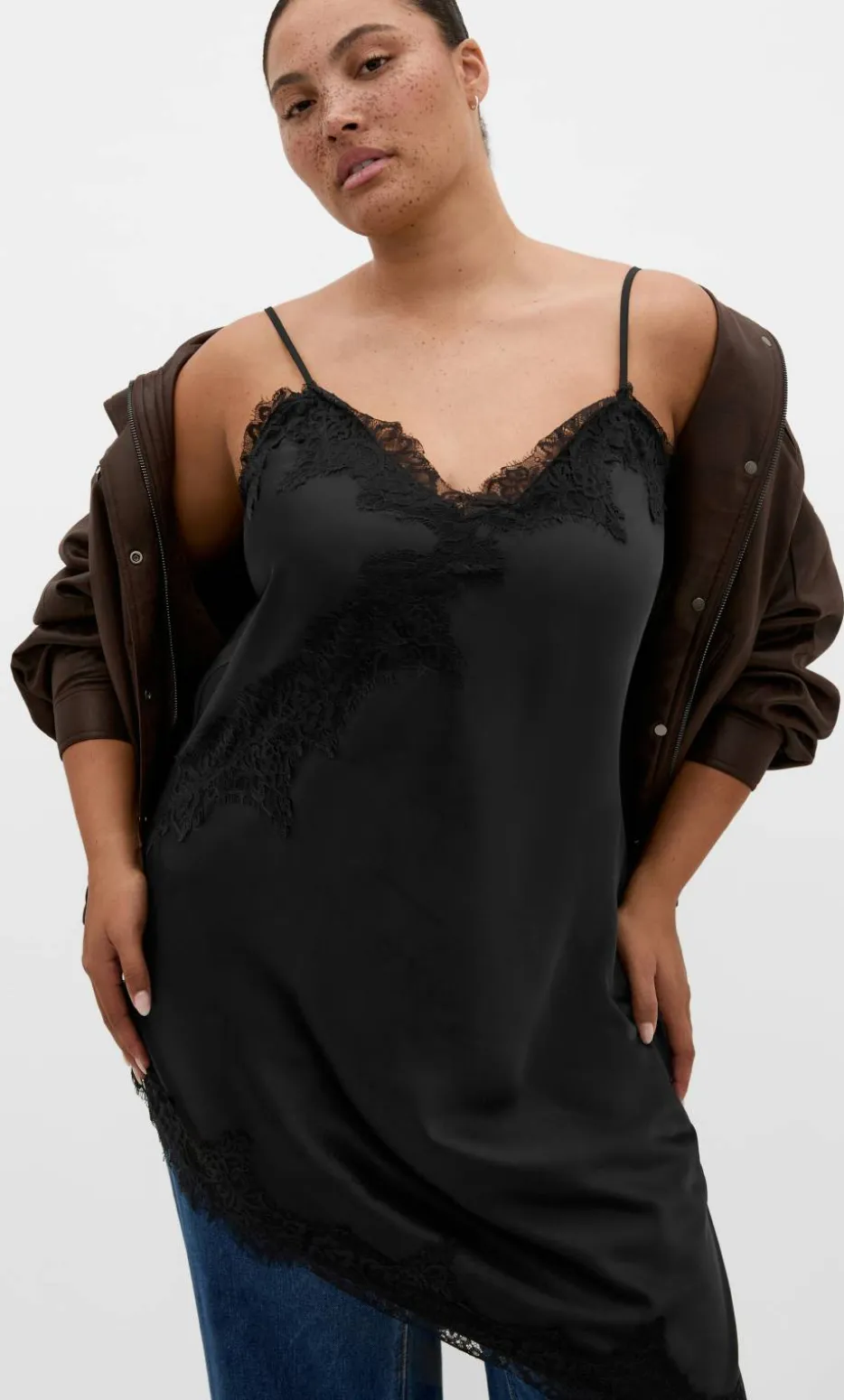 Lace Trim Asymmetrical Hem Tunic - black