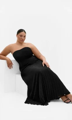 Loretta Strapless Pleat Maxi Dress - black