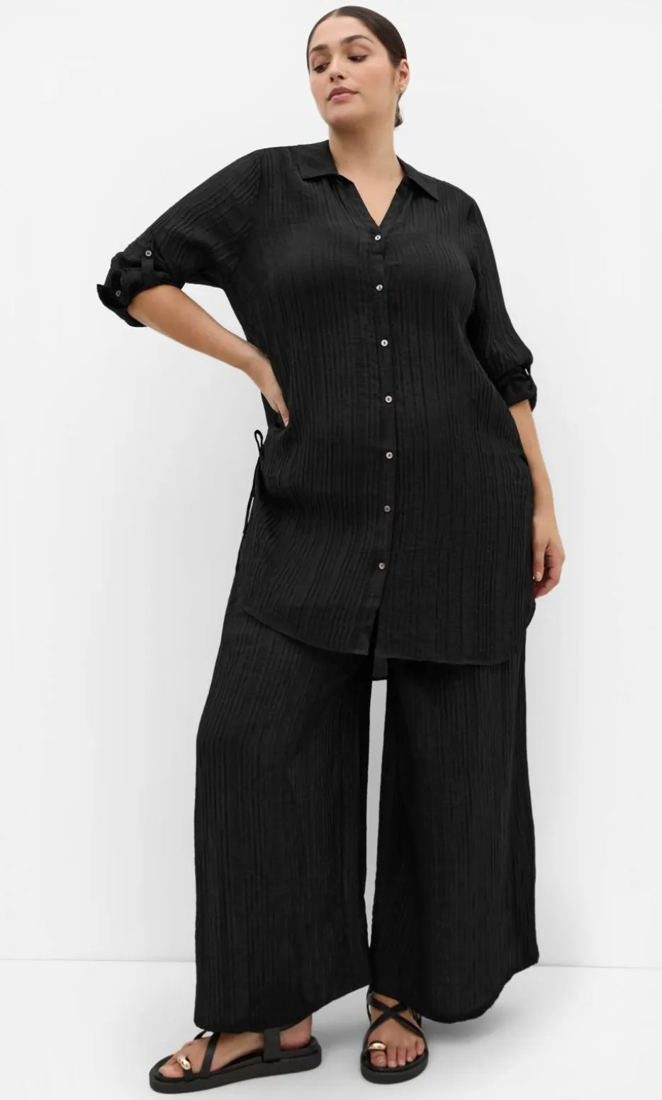 Maci Tunic Shirt - black
