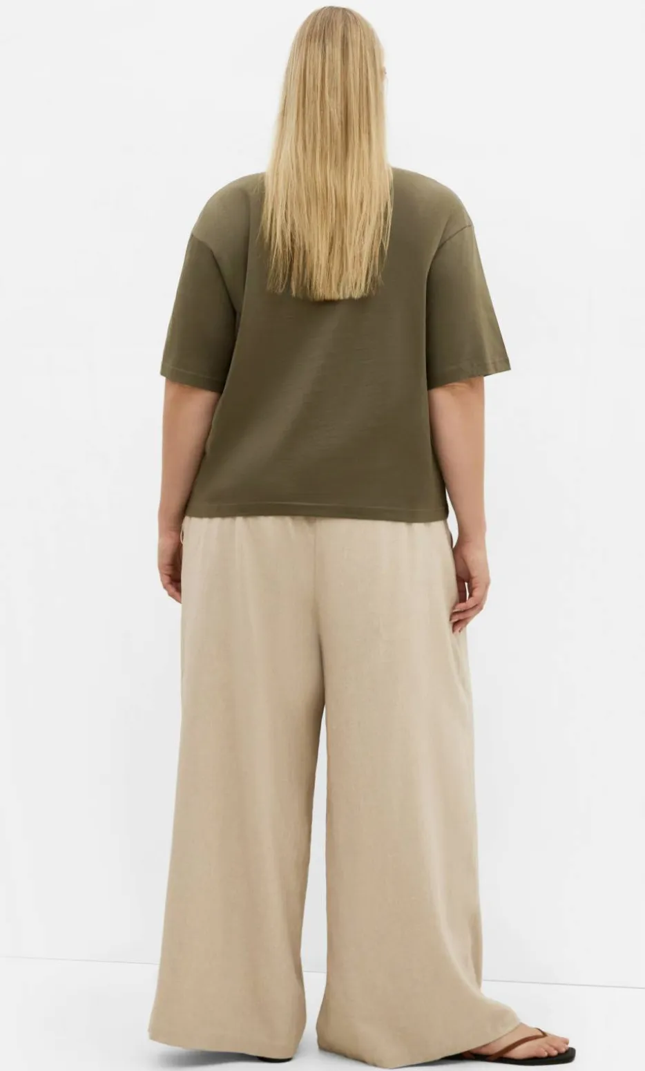 Oversized Crew Neck Tee - khaki