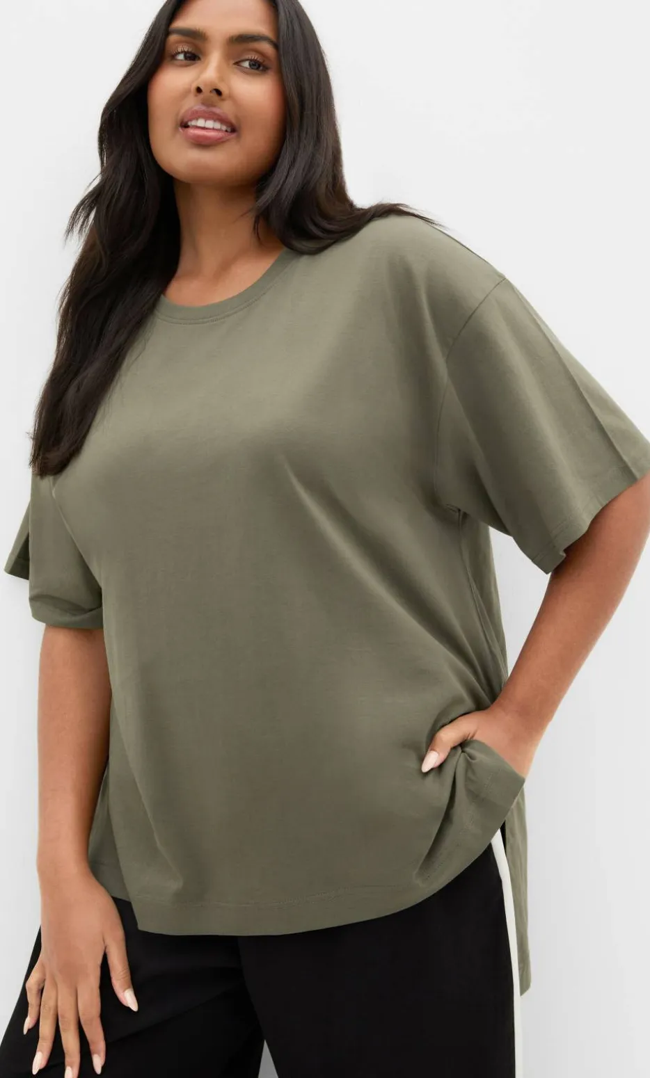 Oversized Split Tee - khaki