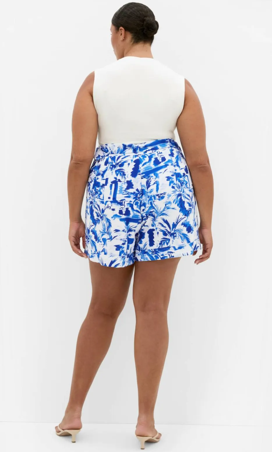 Palm Print Short - blue