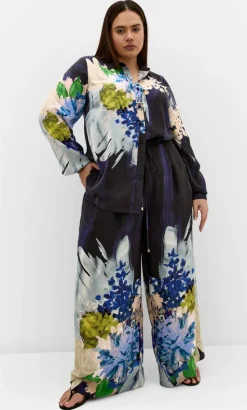 Penelope Dahlia Print Shirt - navy