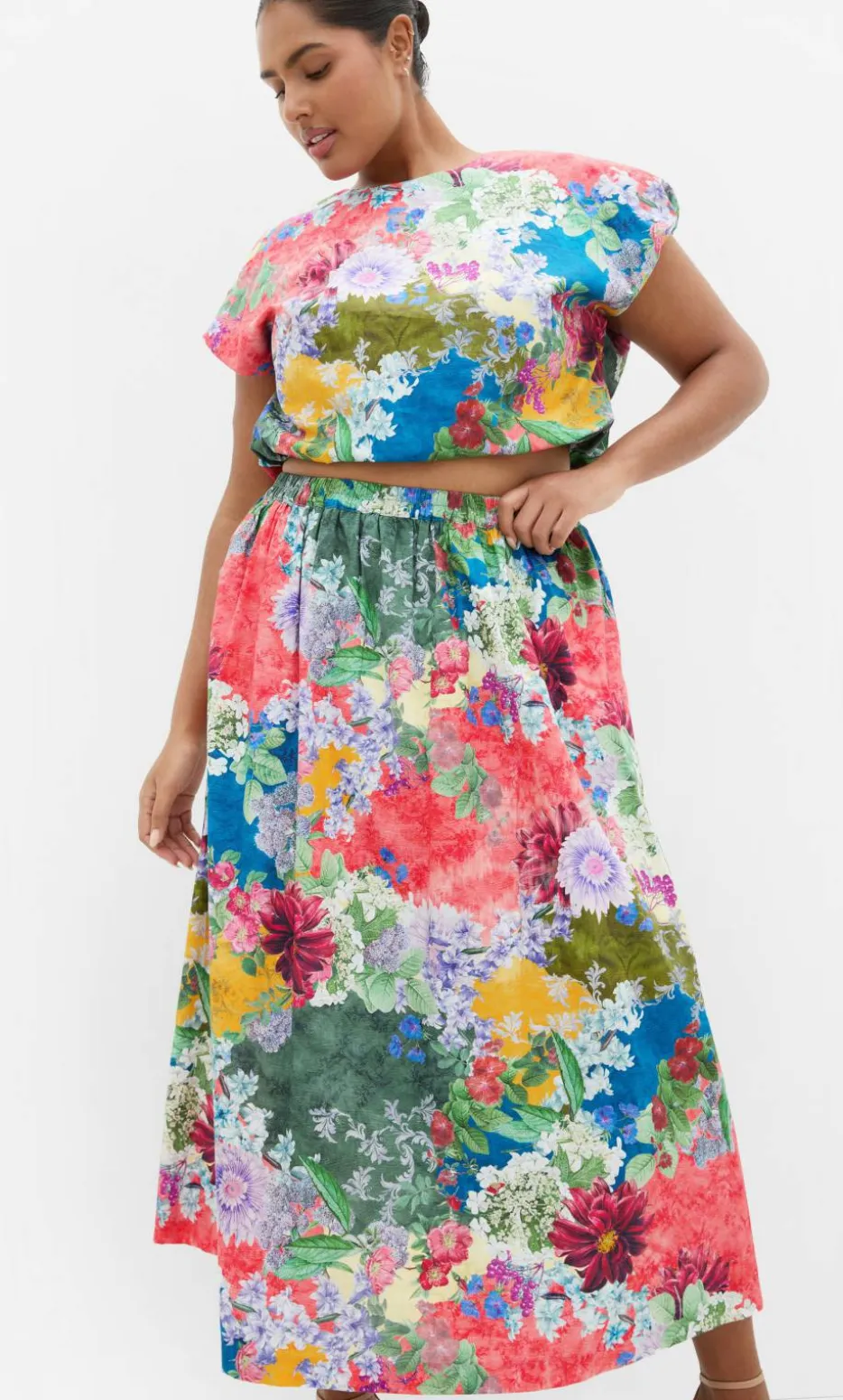 Sarina Berry Floral Print Cotton Top - sage
