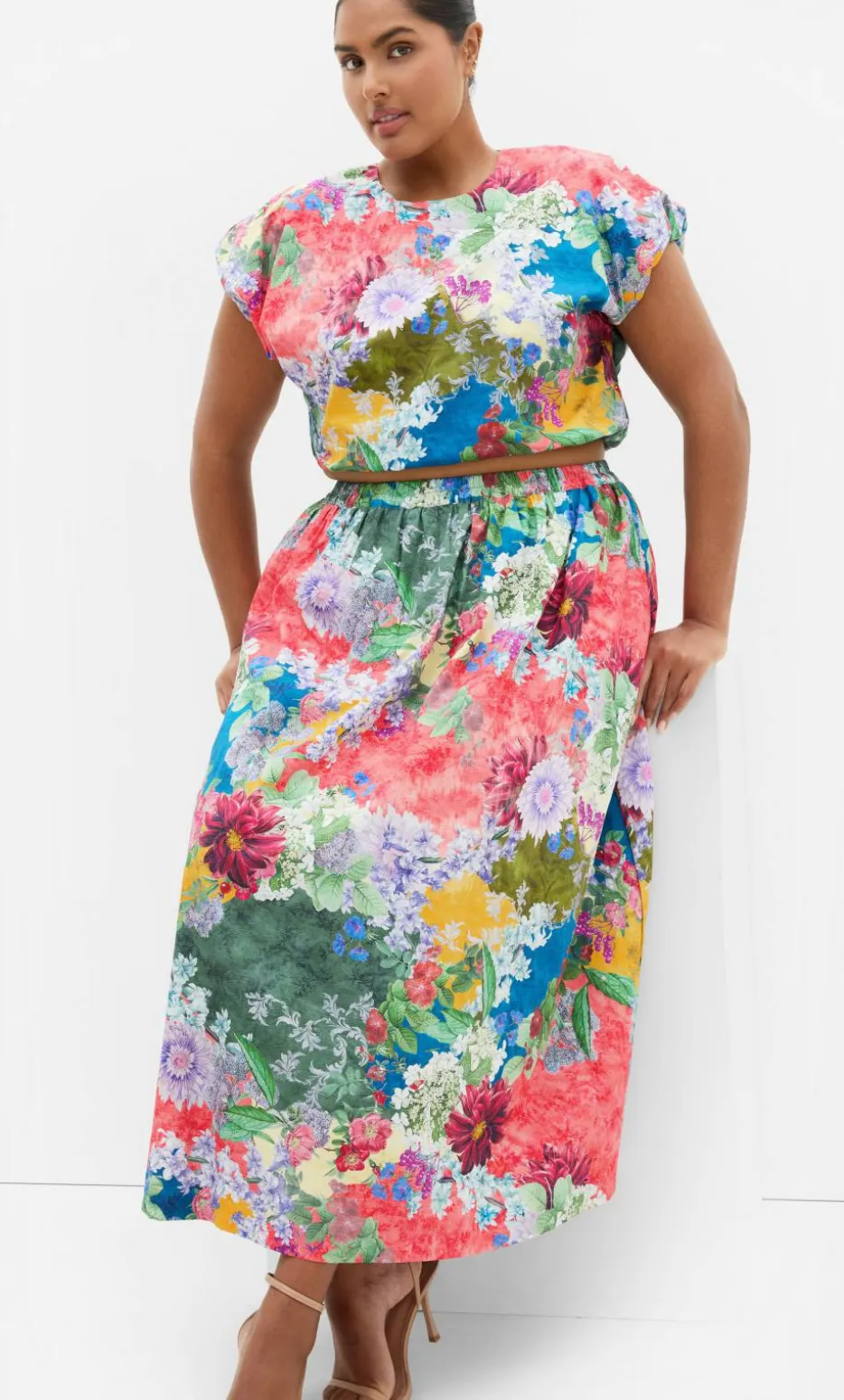 Sarina Floral Print Midi Skirt - sage