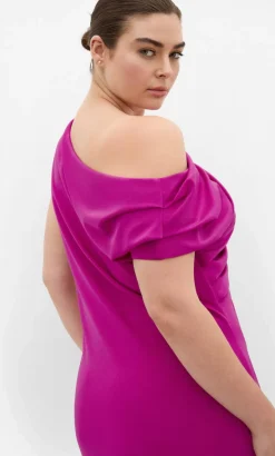 Sassy Off Shoulder Dress - magenta