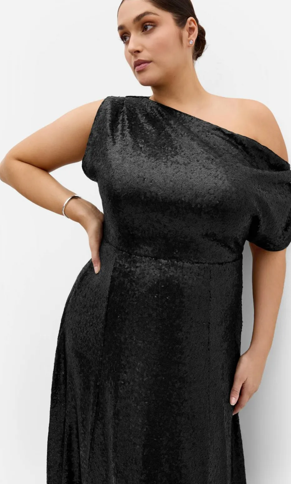 Sequin Off Shoulder Maxi Dress - black