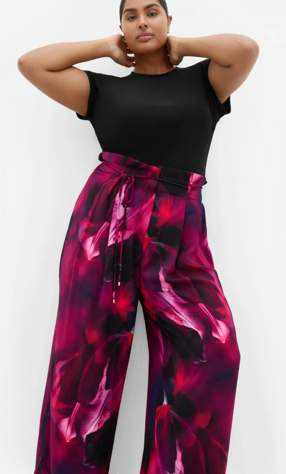 Shania Vivid Print Wide Leg Pant - deep plum
