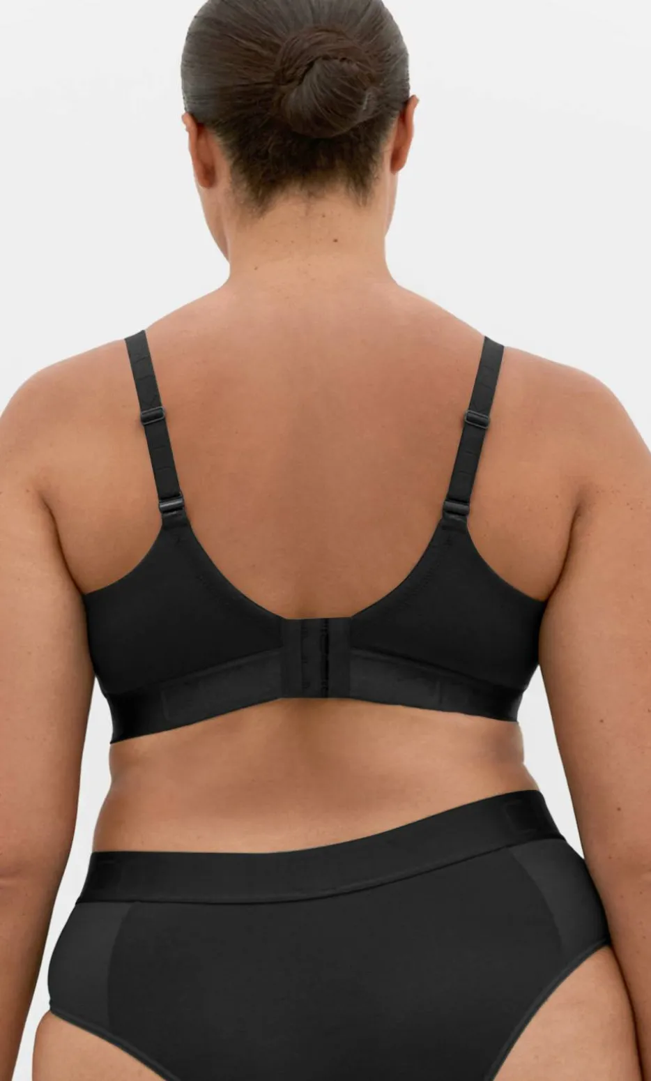 Signature CCX Wireless Bra - black