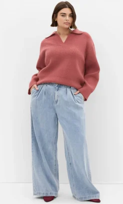 Star Alley Collared Jumper - rose