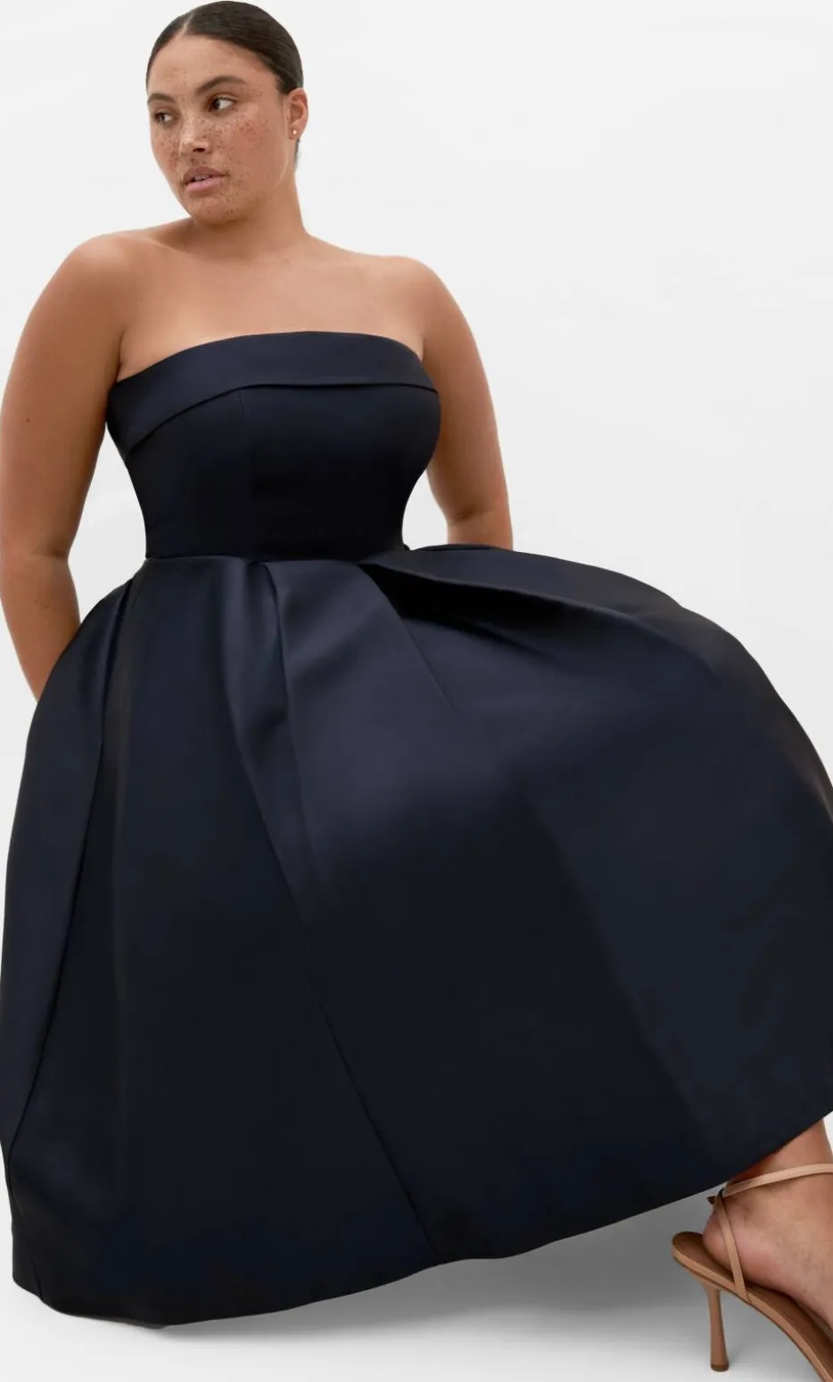 Tiffany Strapless Midi Dress - navy