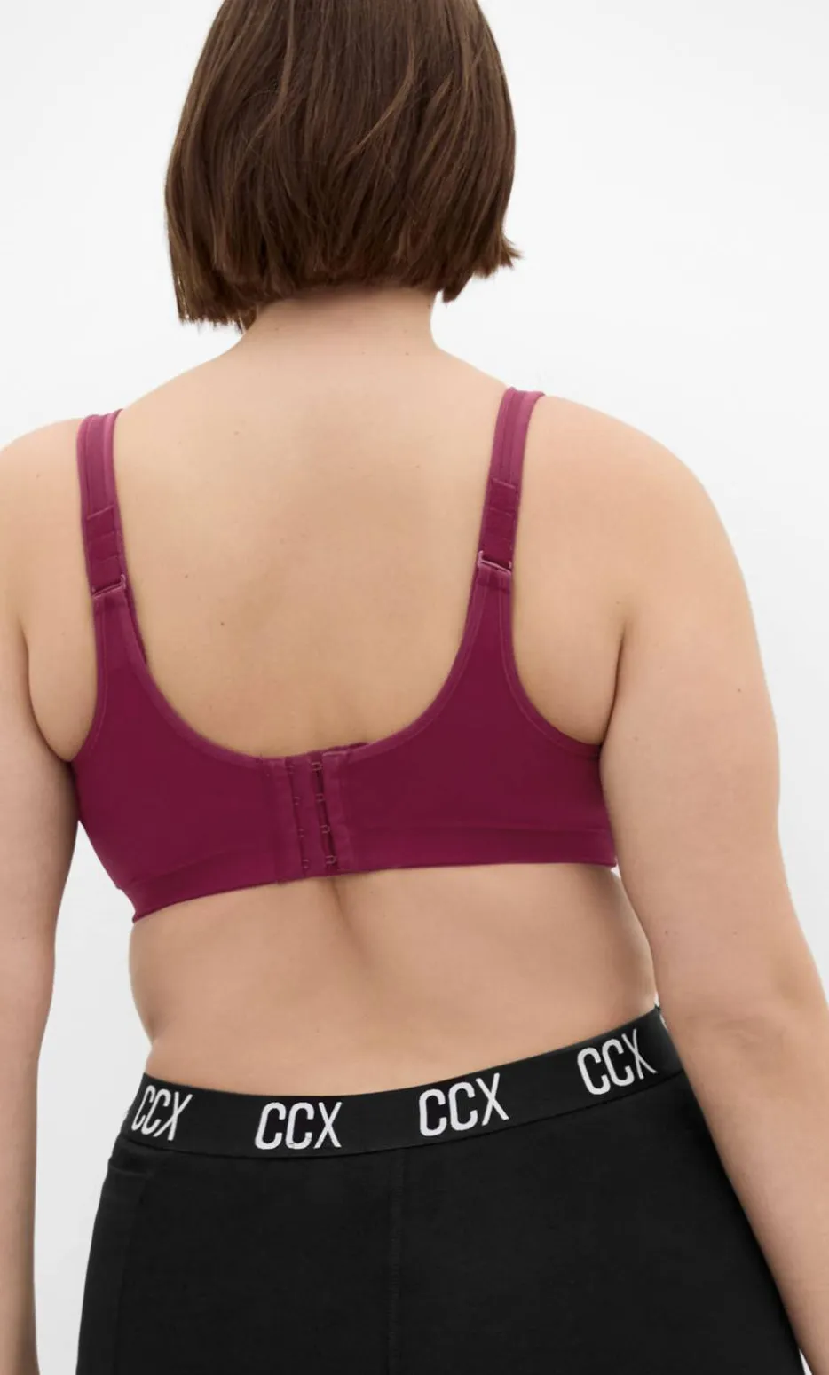 Underwire Sports Bra - dark cherry
