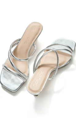 WIDE FIT Dana Kitten Heel - silver